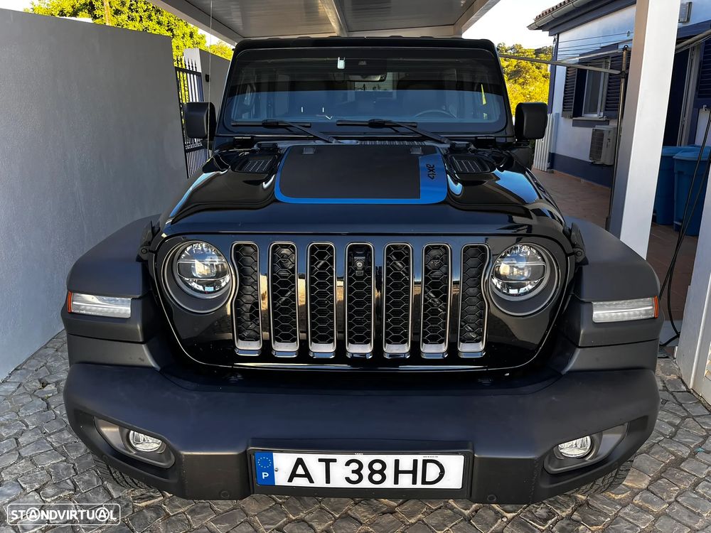 Jeep Wrangler - 5