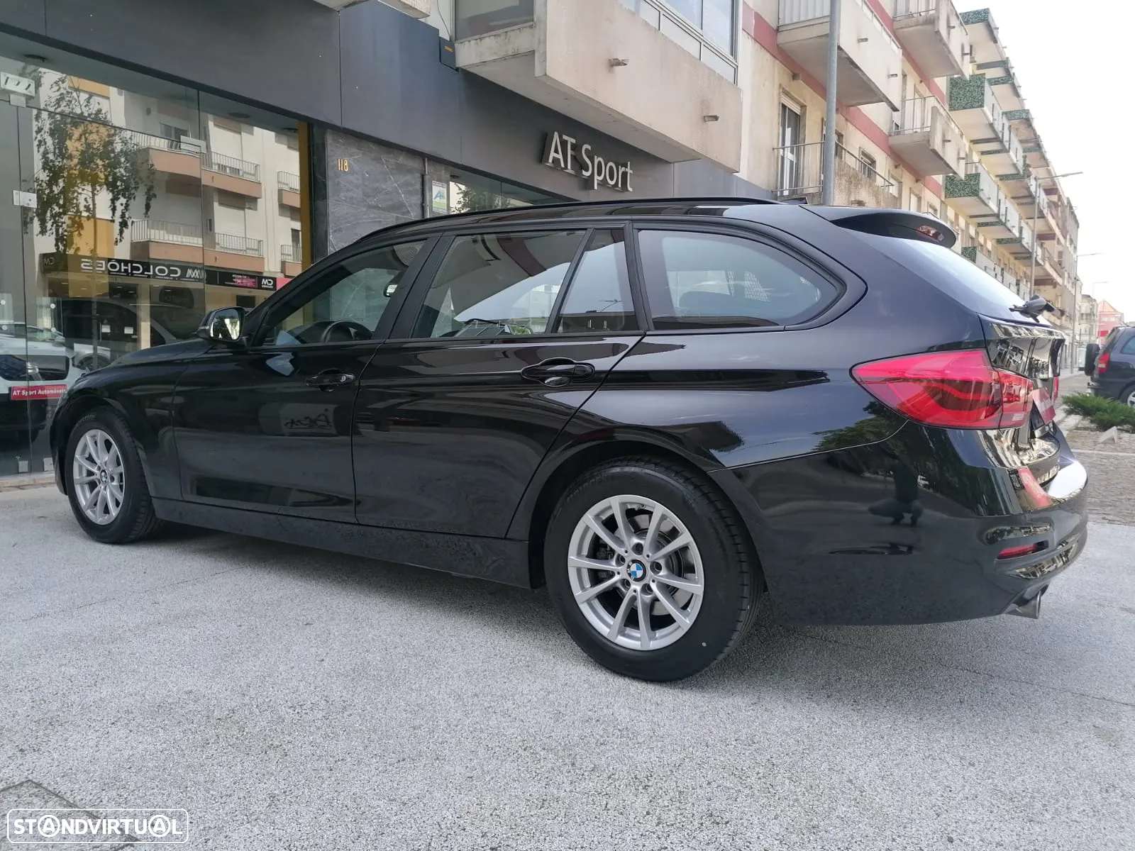 BMW 318 d Touring Advantage Auto - 27