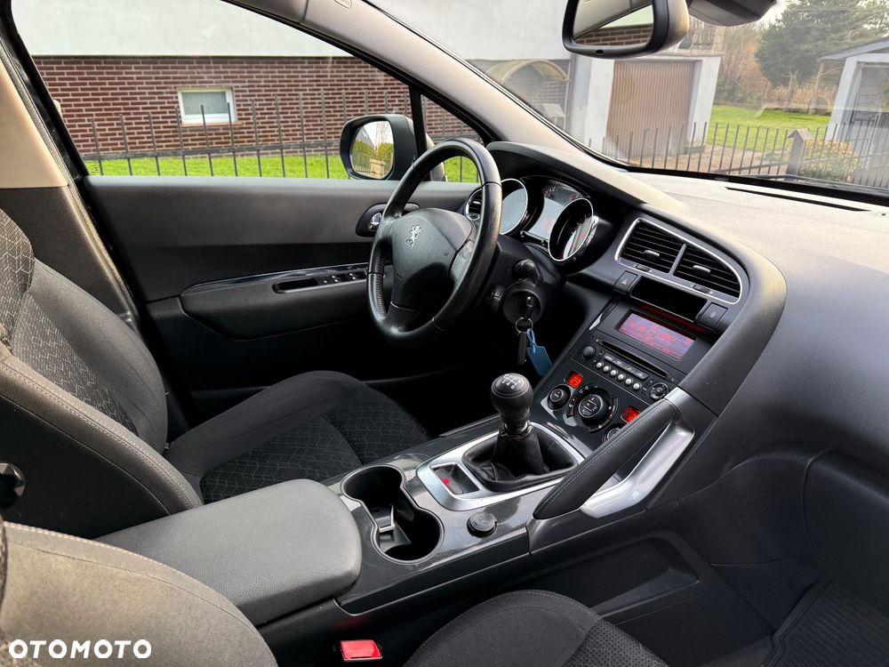 Peugeot 3008 HDi FAP 150 Platinum - 16