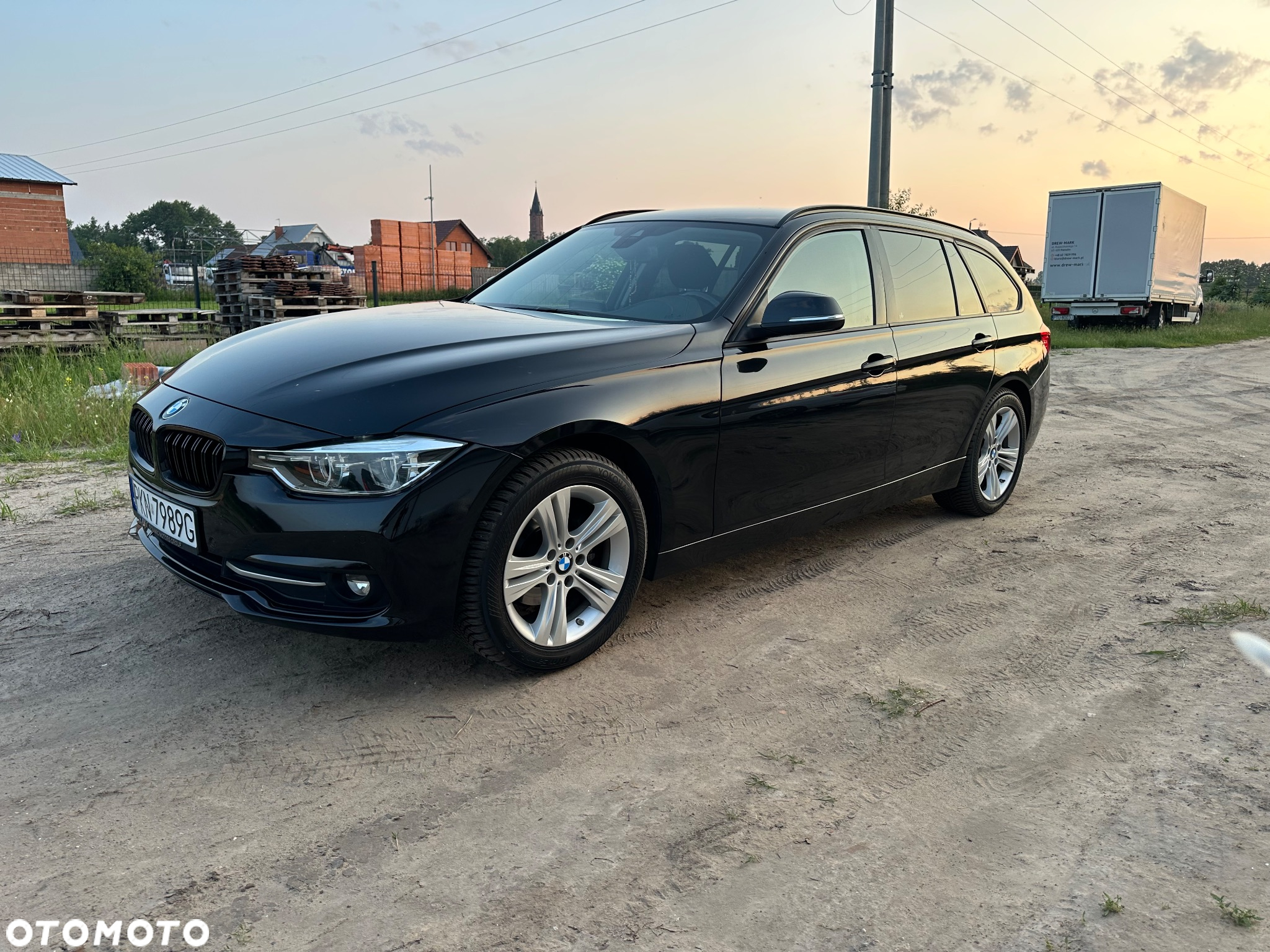 BMW Seria 3 320d Touring Sport Line - 4