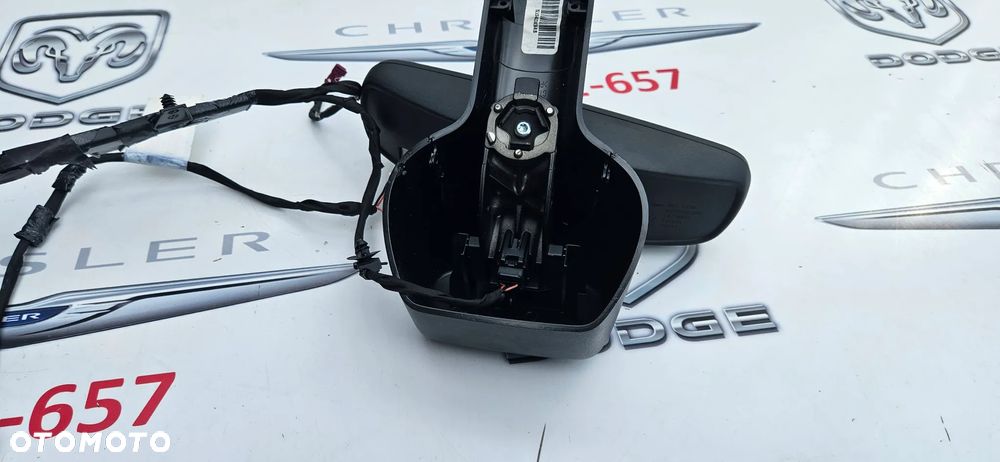 Dodge Durango III LIFT 2021-2025 Lusterko wsteczne Lusterko wewnętrzne Obudowa lusterka Kompletne SOS ASSIST Instalacja lusterka Wiązka P68471147AA - 6