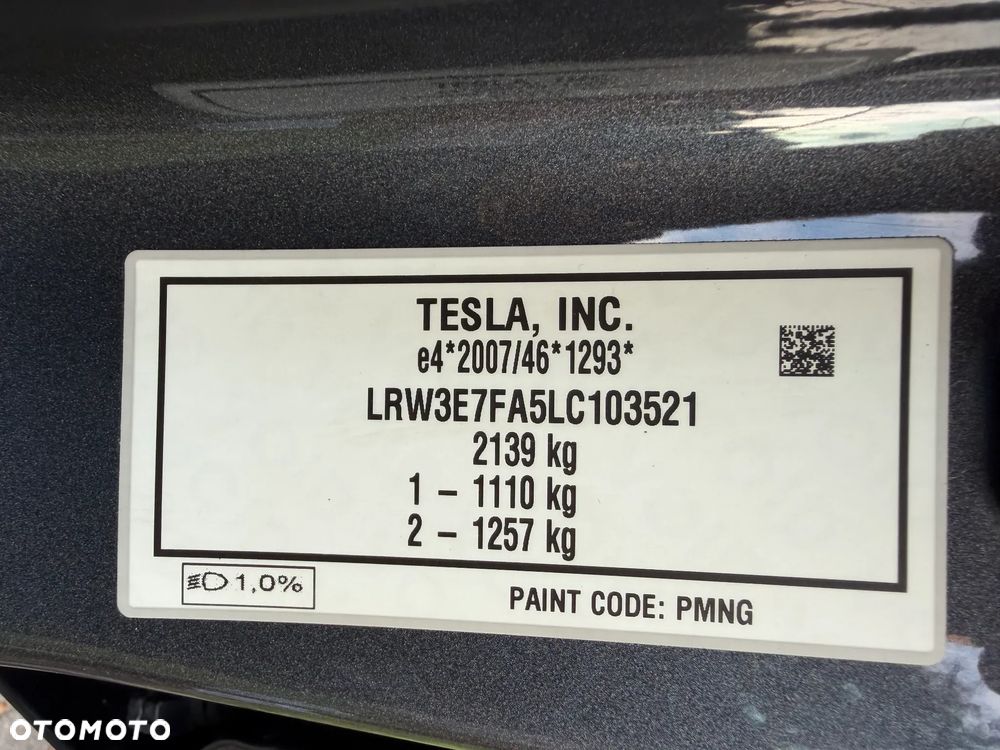 Tesla Model 3 Standard Reichweite Plus Hinterradantrieb - 33