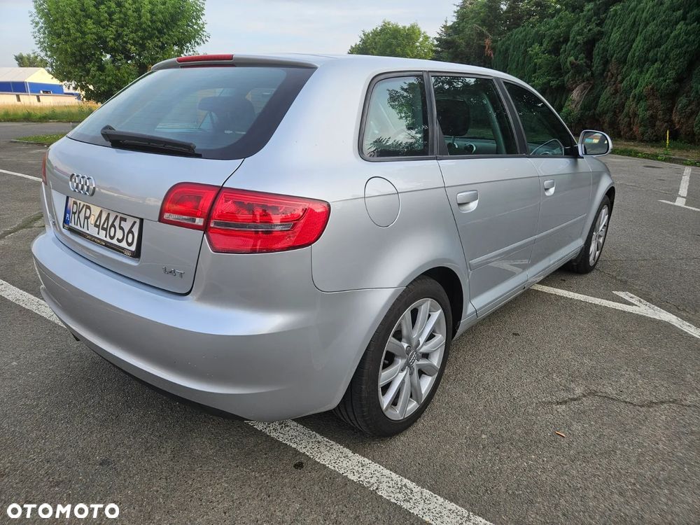 Audi A3 Sportback - 5