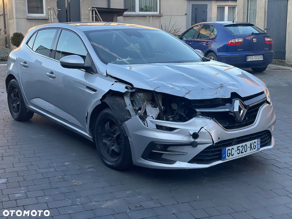 Renault Megane BLUE dCi 115 BOSE EDITION - 2