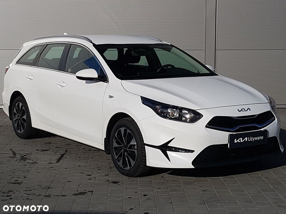 Kia Ceed 1.5 T-GDI M DCT - 4