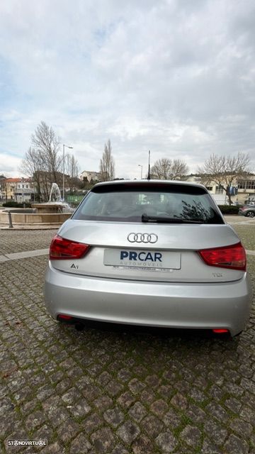 Audi A1 Sportback 1.6 TDI Advance Business Line - 3