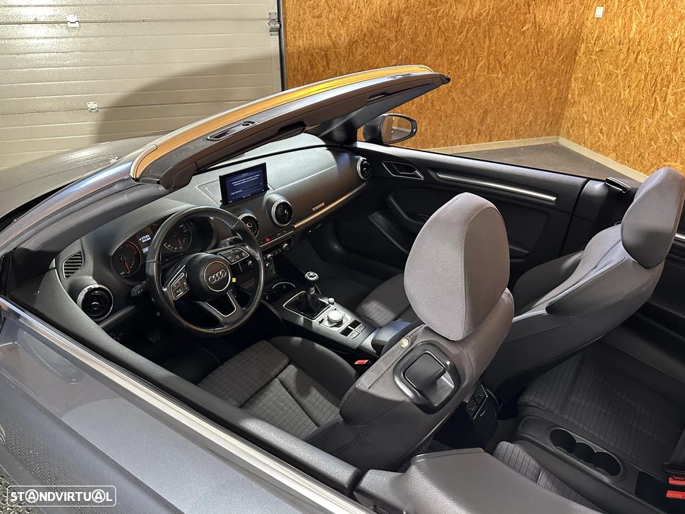 Audi A3 Cabrio 1.6 TDi S-line - 24