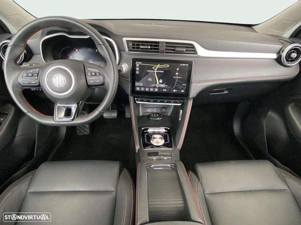 MG ZS EV 72.6 kWh Luxury OBC 11 kW - 8