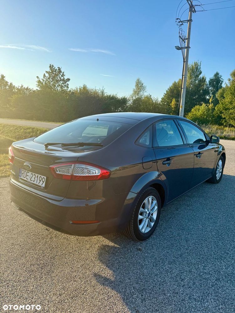 Ford Mondeo - 17
