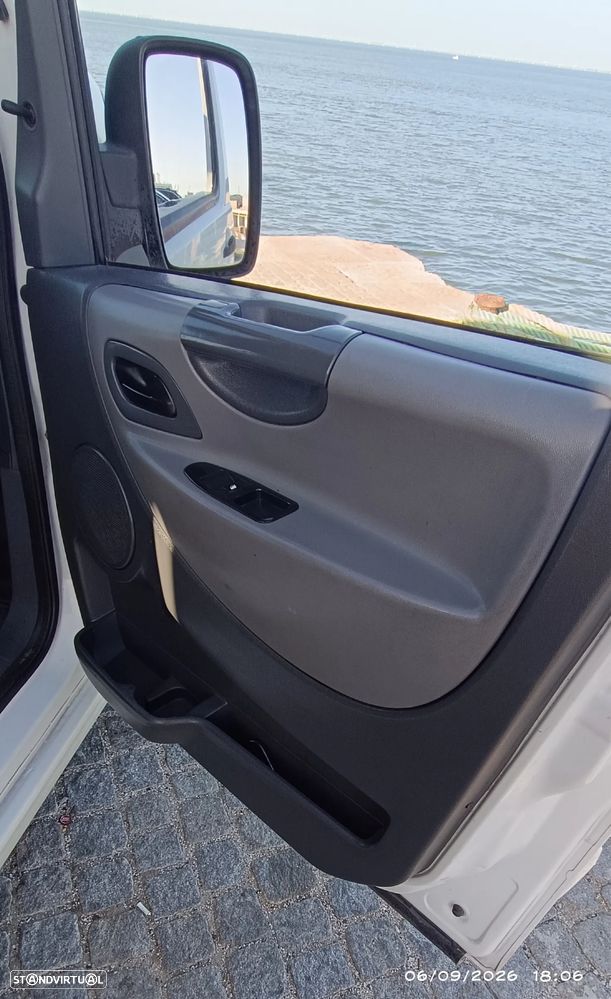 Citroën Jumpy 2.0 HDi L2H1Lazer - 29
