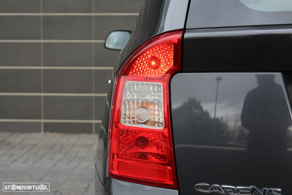 Kia Carens 2.0 CRDi Mood - 37