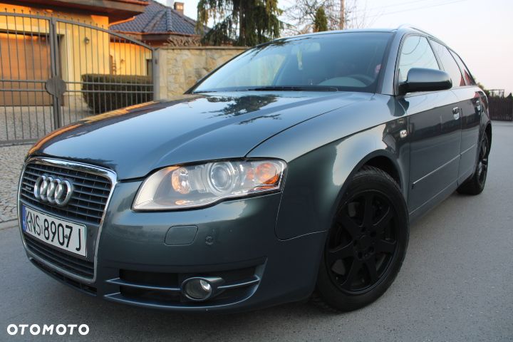 Audi A4 Limousine - 23