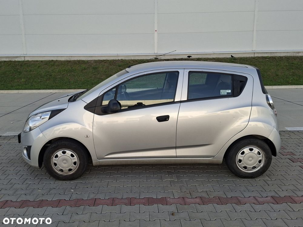 Chevrolet Spark - 2