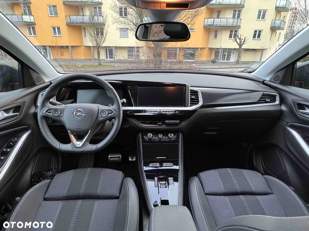 Opel Grandland 1.2 T GS Line S&S - 9