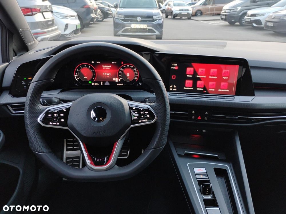 Volkswagen Golf - 15