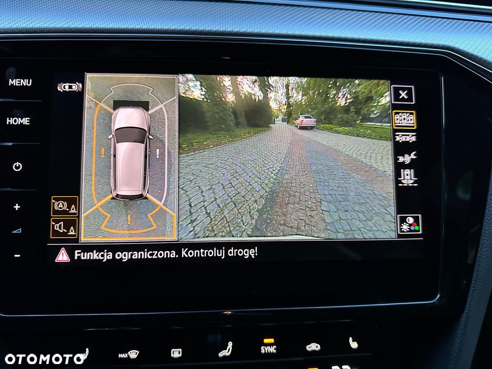 Volkswagen Passat - 17
