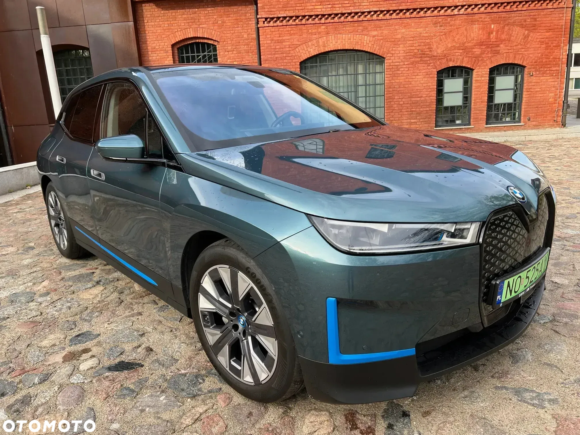 BMW iX xDrive40 76.6kWh - 2