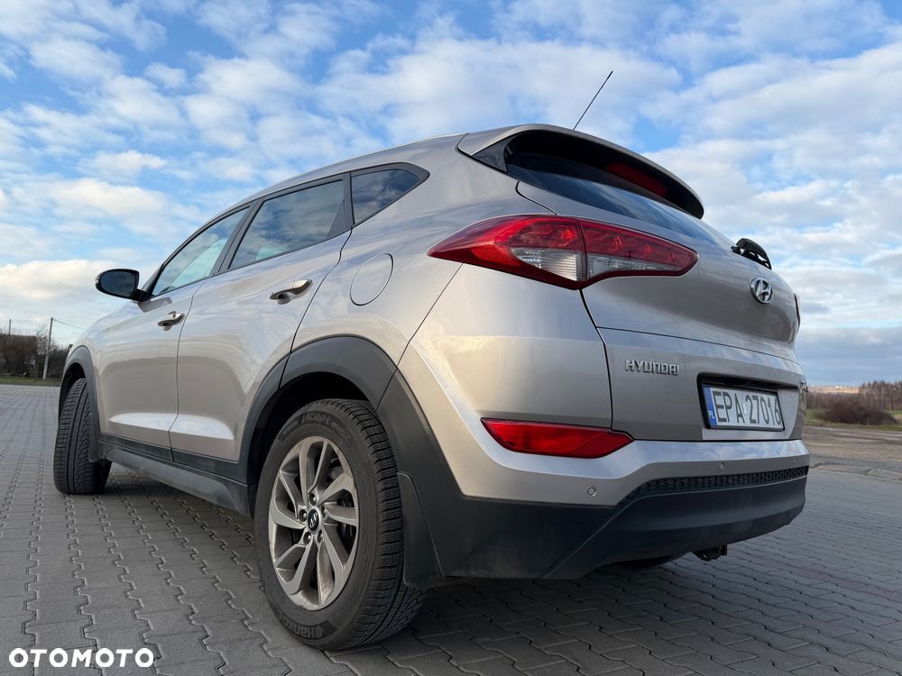 Hyundai Tucson 1.6 GDI BlueDrive Comfort 2WD - 11