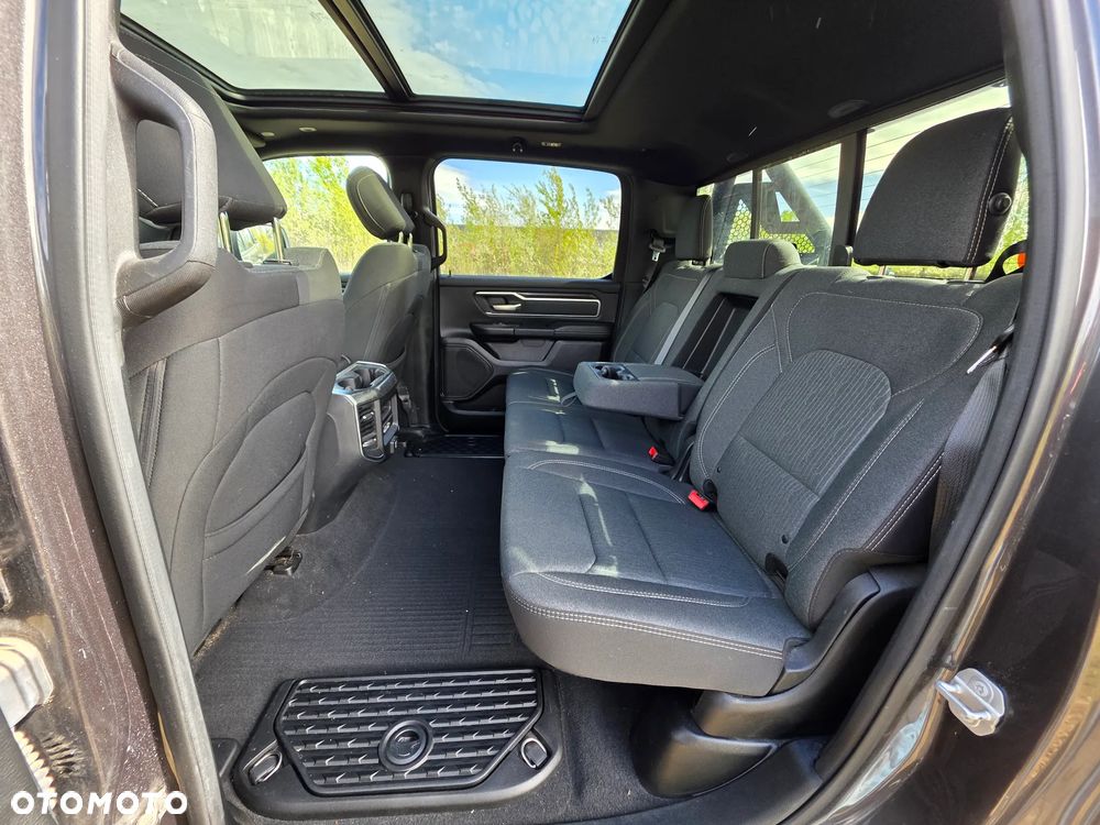 RAM 1500 5.7 Crew Cab Shortbed Bighorn Sport - 25