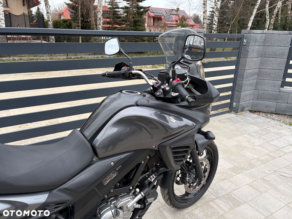 Suzuki V-STROM - 14