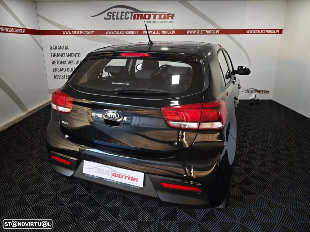 Kia Rio 1.2 CVVT LX - 4