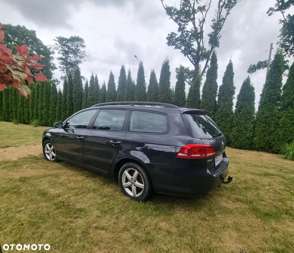 Volkswagen Passat - 6