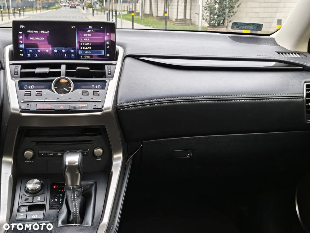 Lexus NX 300 Elegance 2WD - 17