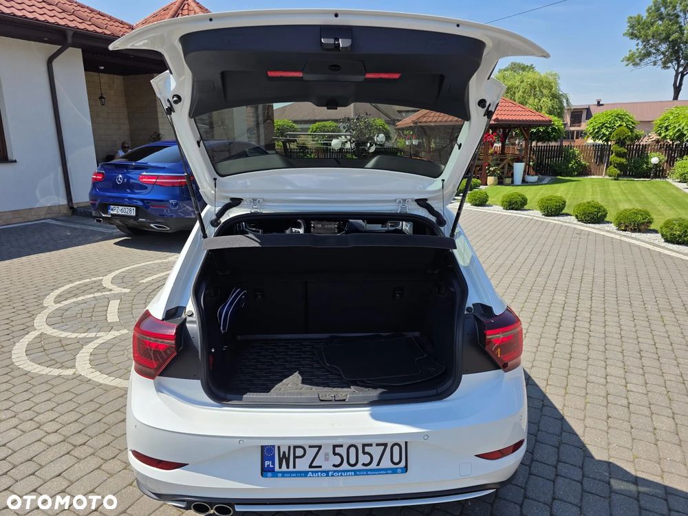 Volkswagen Polo - 13
