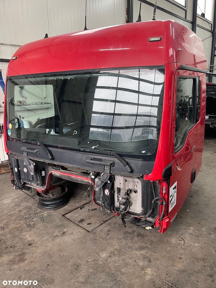 MAN TGX XXL EURO 6 2018 rok KABINA AUTOMAT - 4