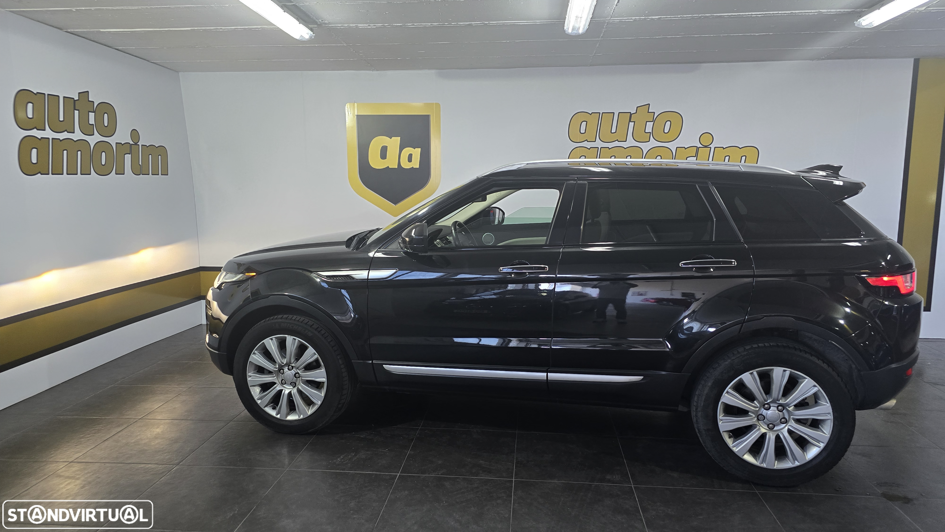 Land Rover Range Rover Evoque 2.0 TD4 SE Auto - 14