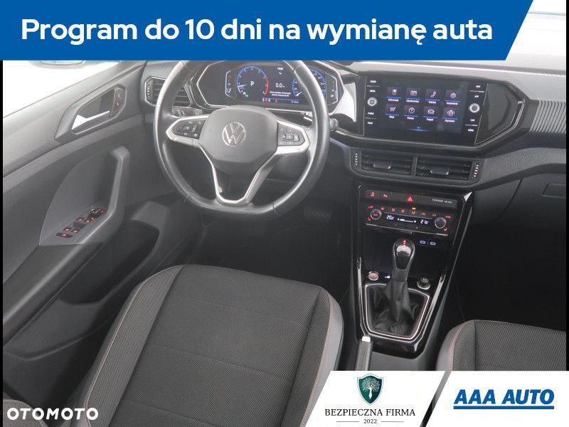 Volkswagen T-Cross - 8