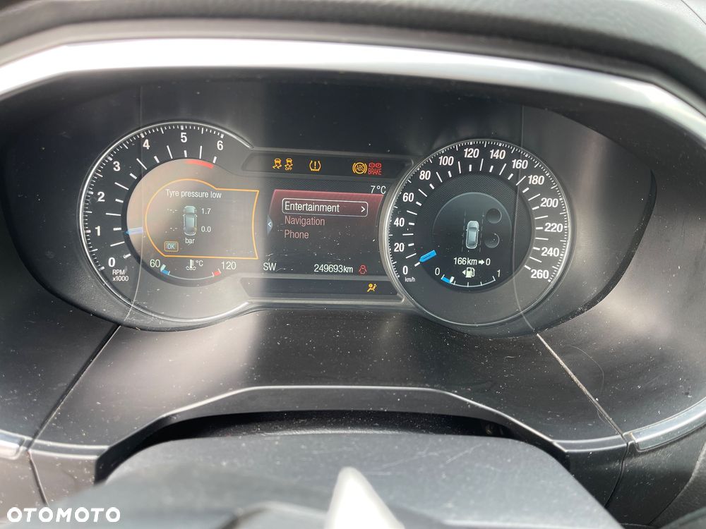 Ford Galaxy 2.0 TDCi Business - 26