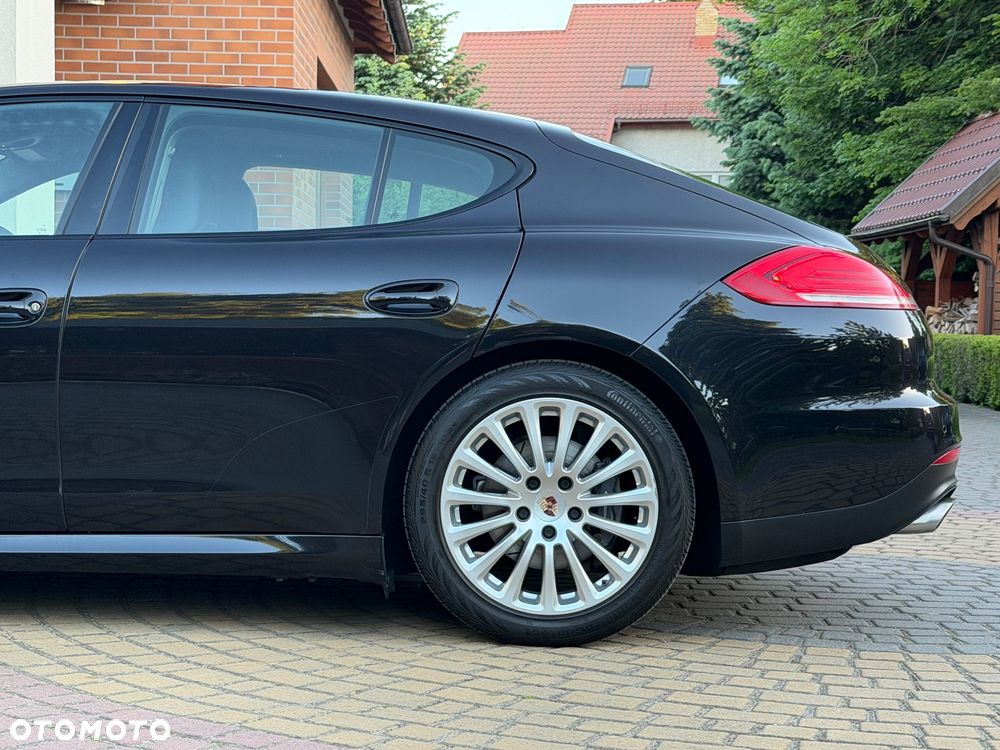Porsche Panamera - 6