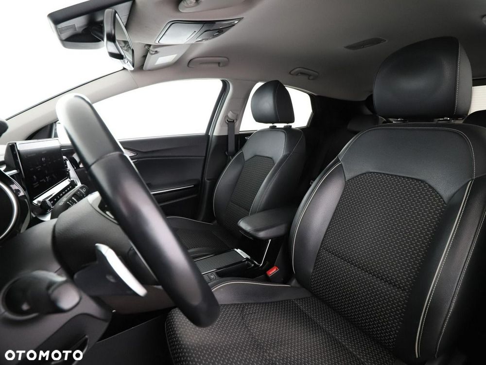 Kia XCeed 1.5 T-GDI L DCT - 14