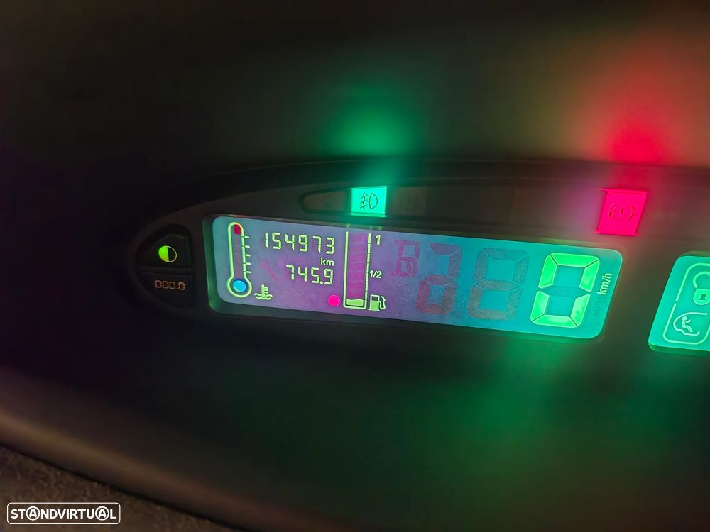 Citroën Xsara Picasso 1.6 HDi Exclusi. - 18