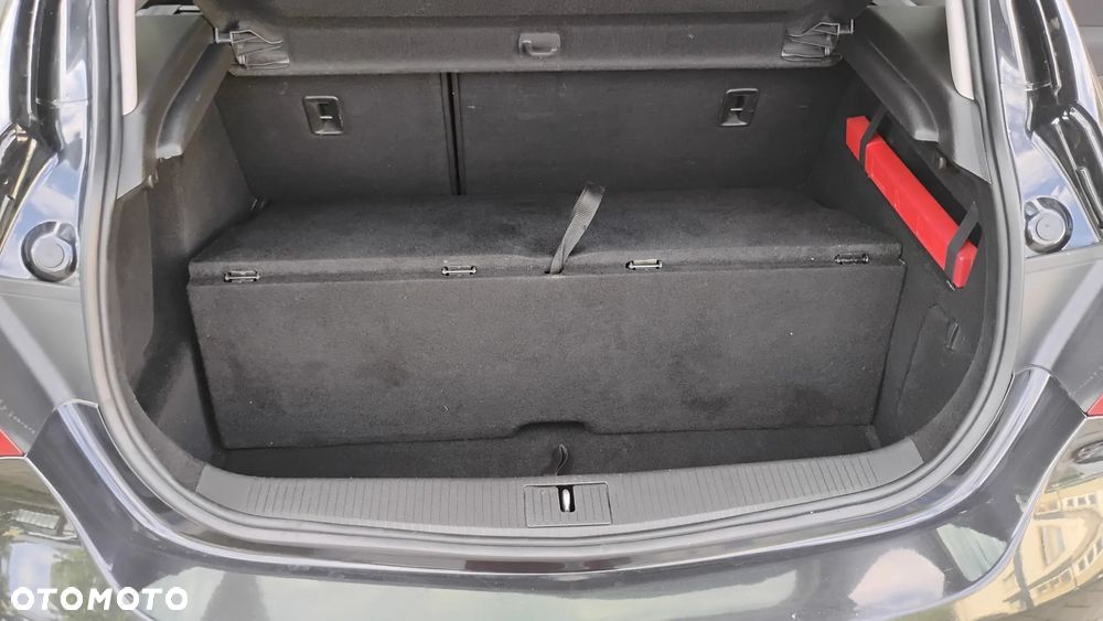 Opel Astra 1.6 Style - 15