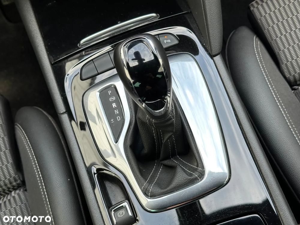 Opel Insignia 2.0 CDTI Business Elegance S&S - 25