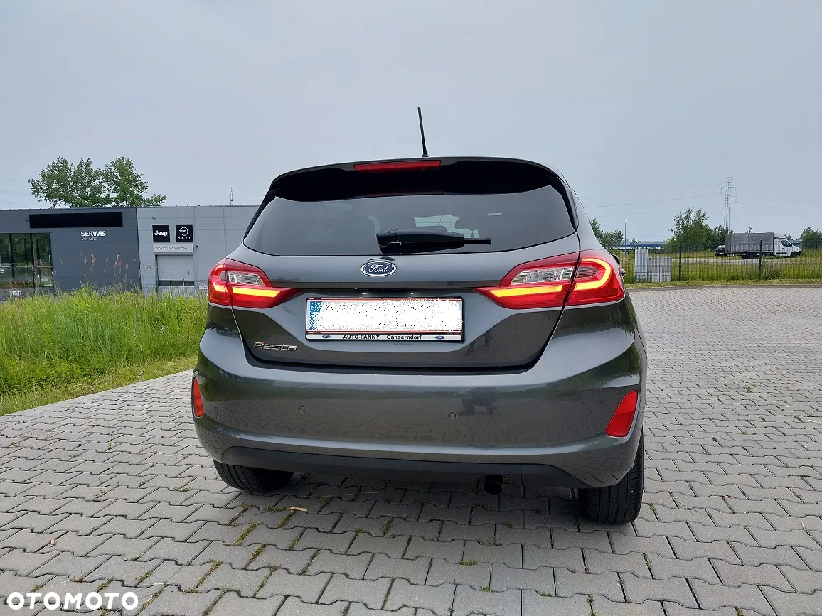 Ford Fiesta - 33