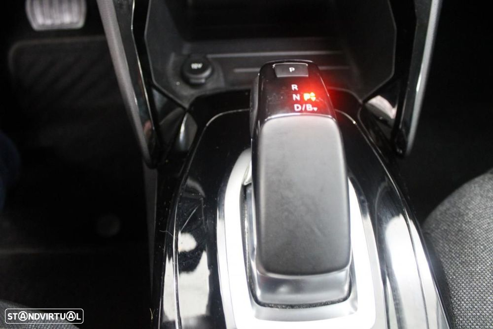 Peugeot e-208 50 kWh Active Pack - 25