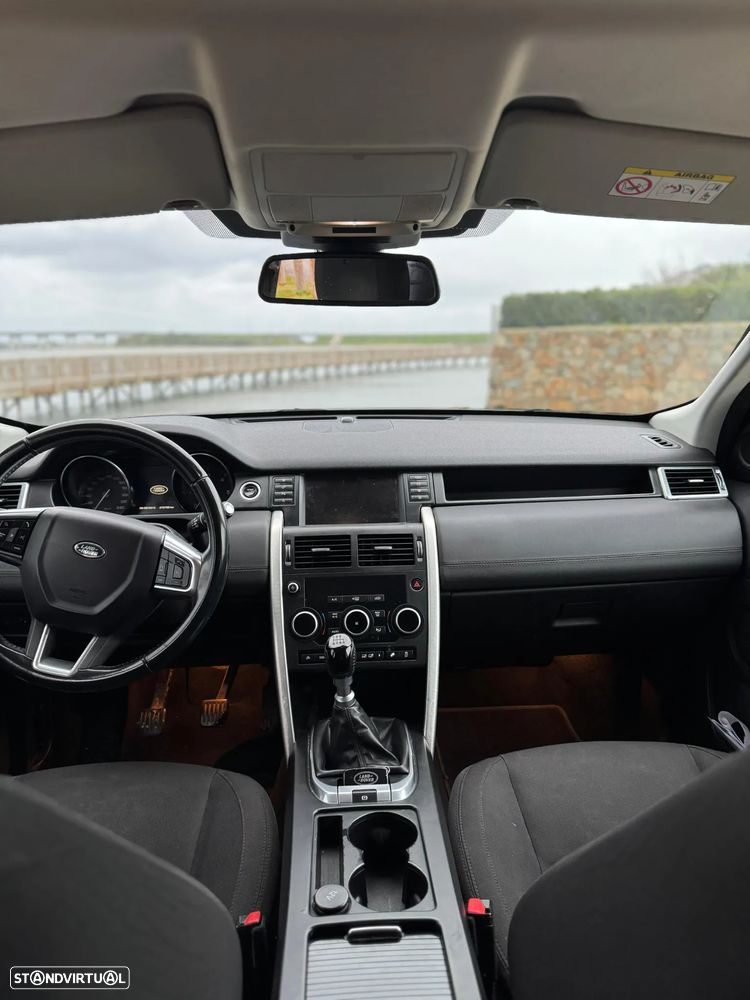 Land Rover Discovery Sport 2.0 TD4 HSE 7L - 5