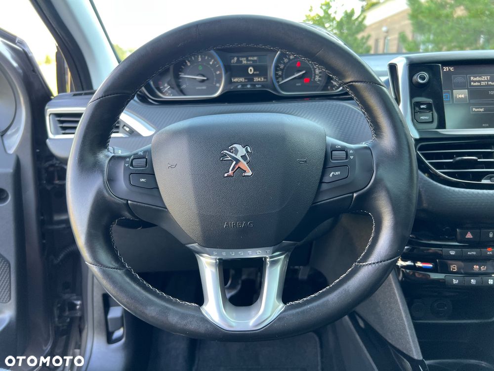 Peugeot 2008 BlueHDi 100 STOP & START Allure - 6
