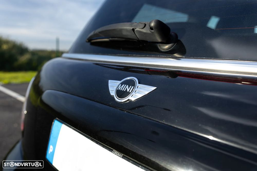 MINI 3 Portas John Cooper Works - 17
