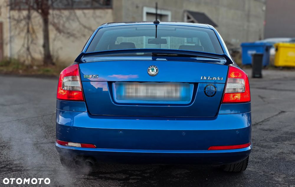 Skoda Octavia 2.0 TSI RS - 9