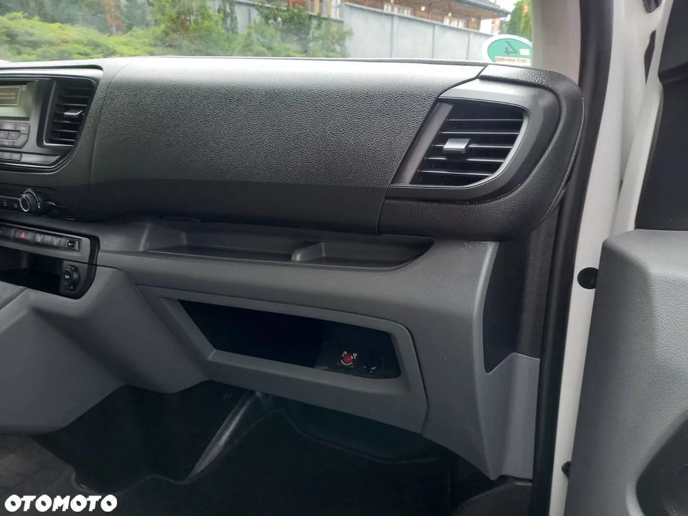 Opel Vivaro Brygadówka - 8
