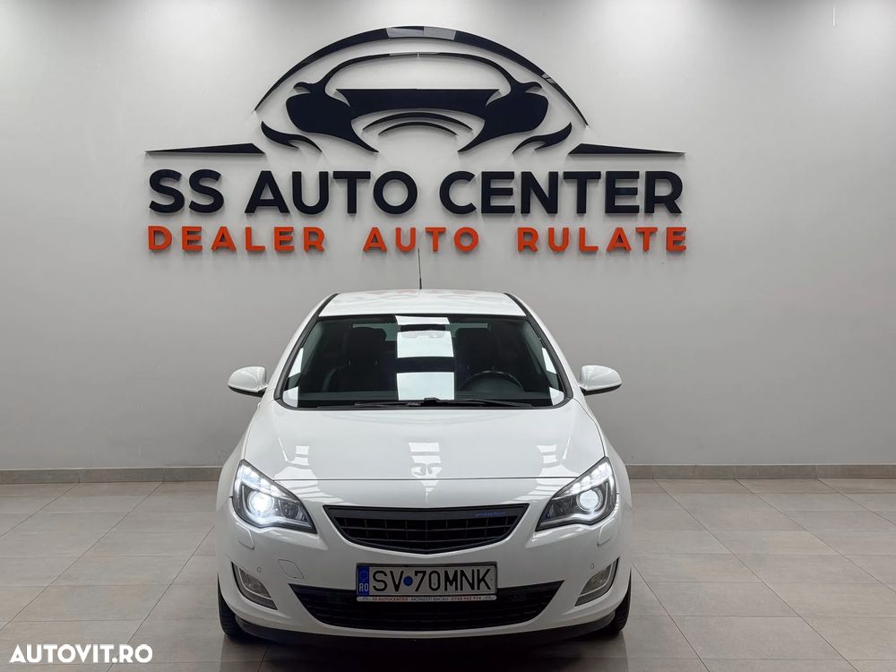 Opel Astra 2.0 CDTI Cosmo - 12