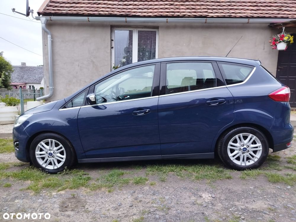 Ford C-MAX - 11