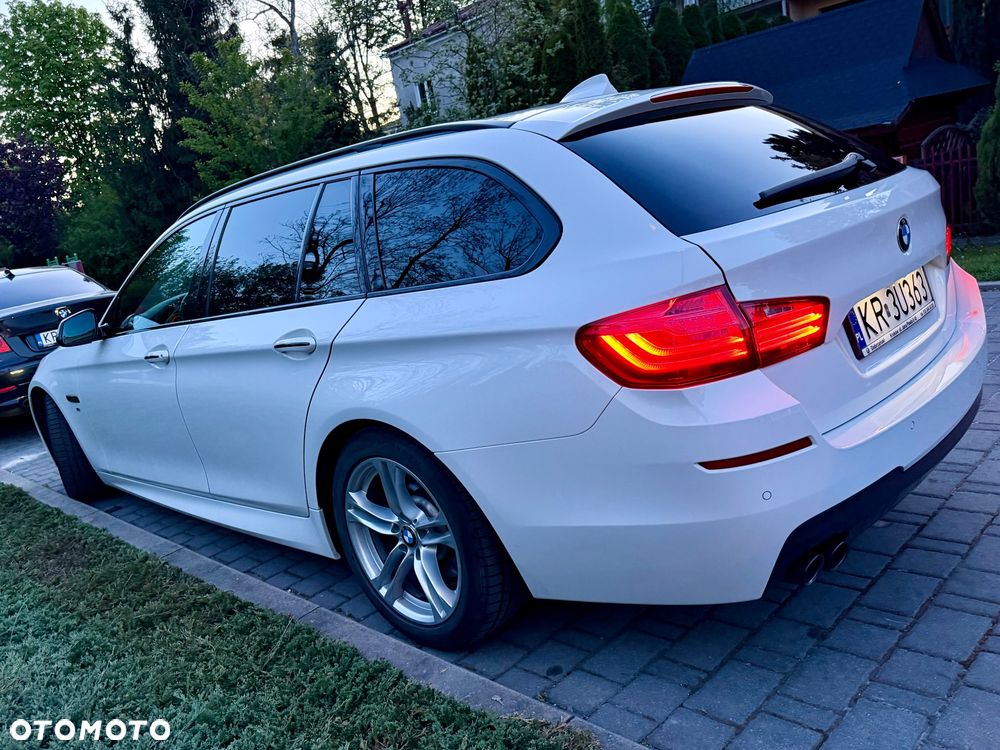 BMW Seria 5 520d Sport Line - 8