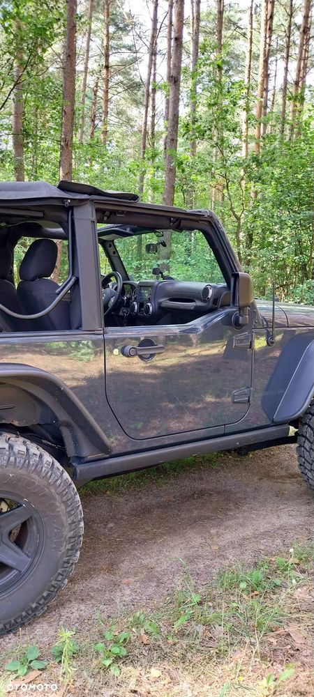 Jeep Wrangler - 3