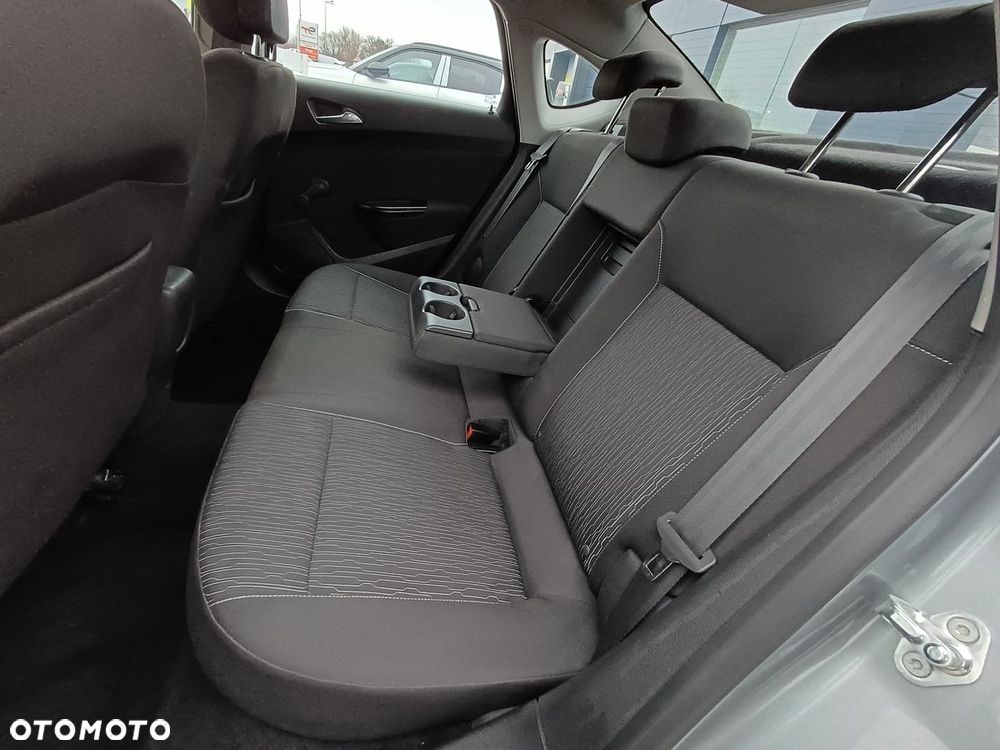 Opel Astra - 21