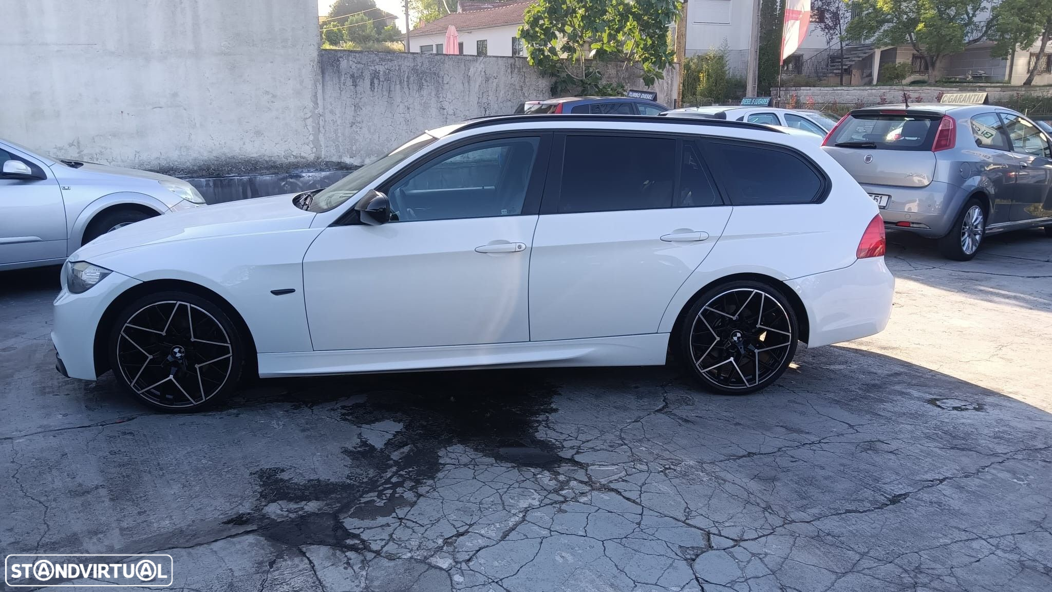 BMW 318 d Touring Navigation Sport - 18